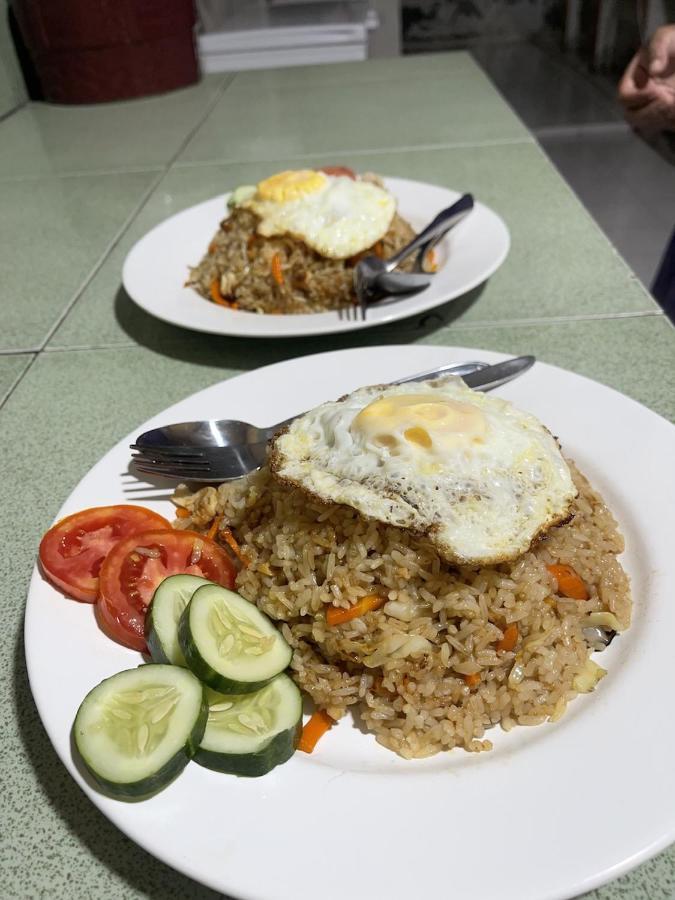 Supersuck Hotel Maluk المظهر الخارجي الصورة