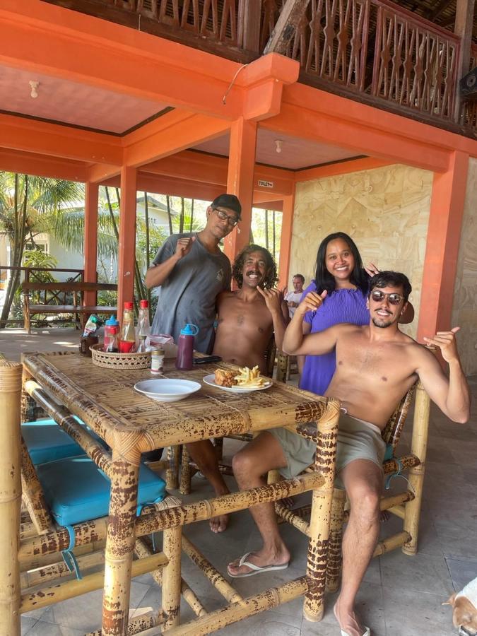 Supersuck Hotel Maluk المظهر الخارجي الصورة